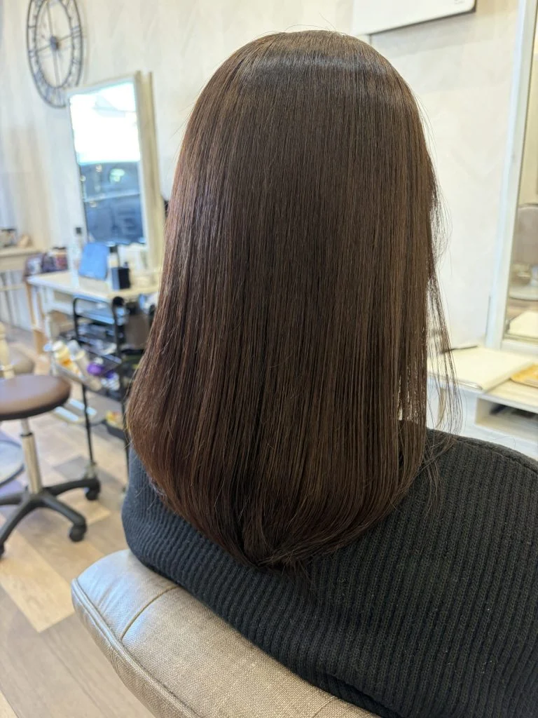 【大人女性の艶髪】縮毛矯正×トリートメントで理想の美髪へ